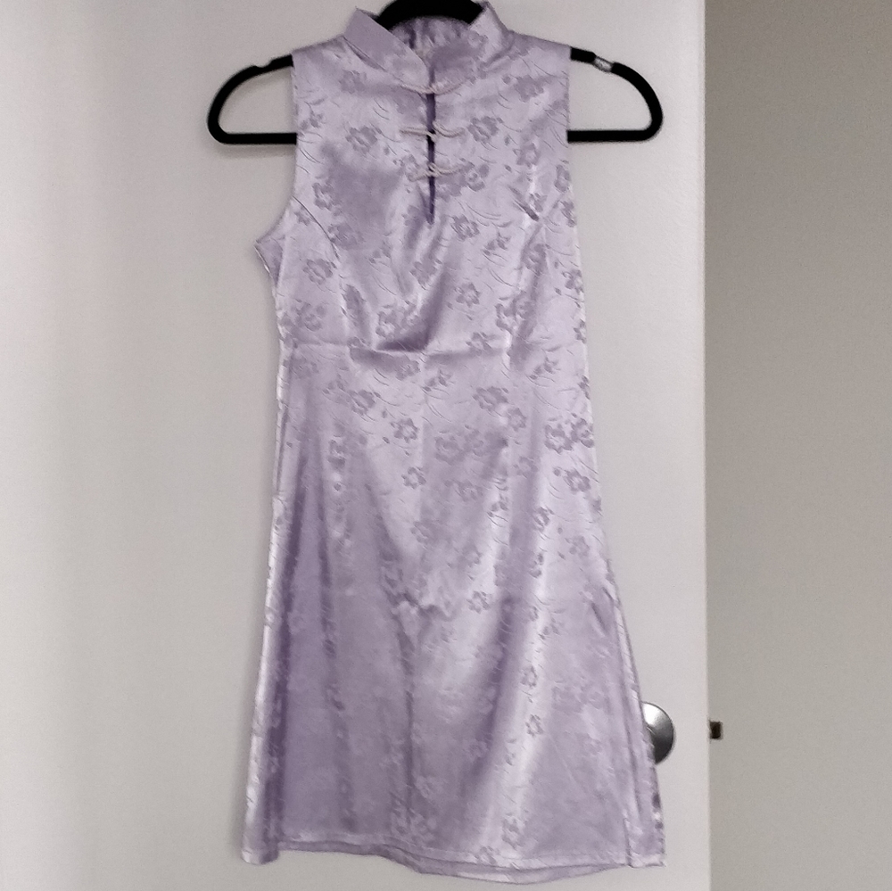 Lilac Chinese dress